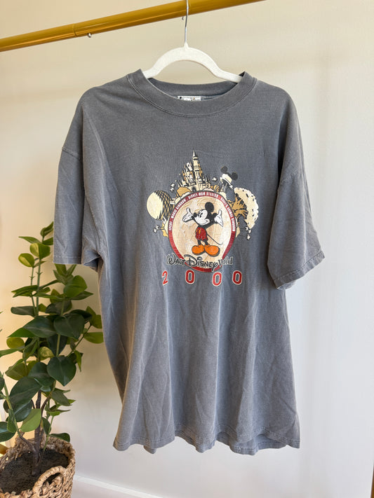 *Vintage* 2000 WDW Tee | L (fits like an XL)